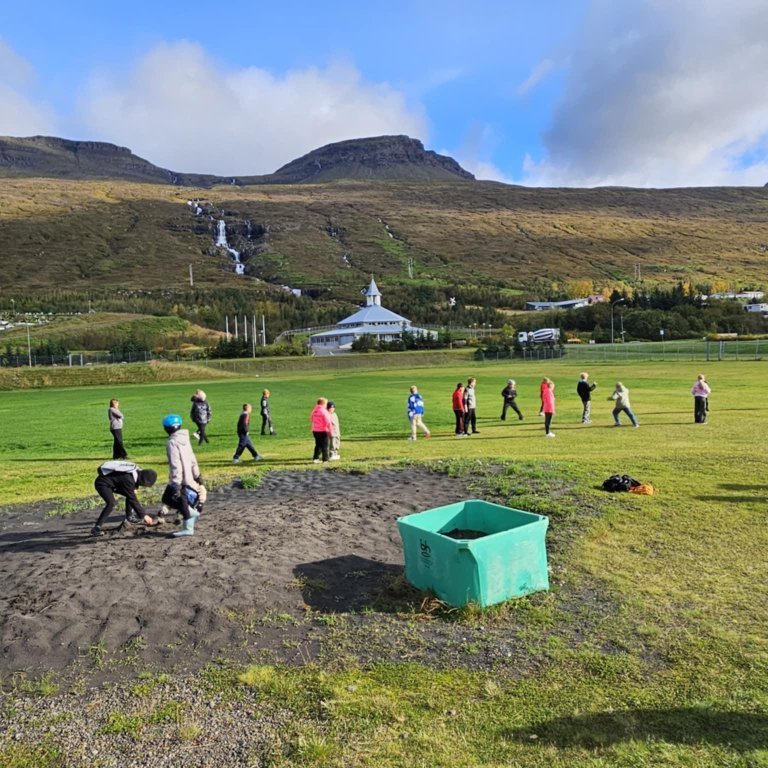 a28f58ca-d4e8-4778-86d4-c7a77ddd63ef-1