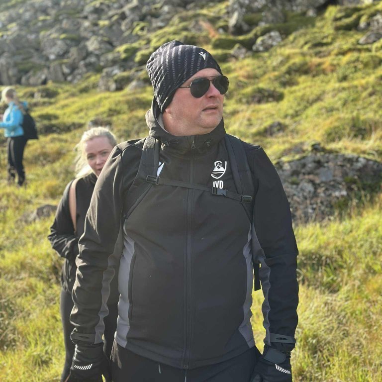 c092bd13-6e15-4acc-bda4-0ce758b5b78f