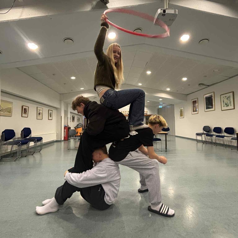 1711f03b-704b-4efc-a978-9a8c8a73c7a2