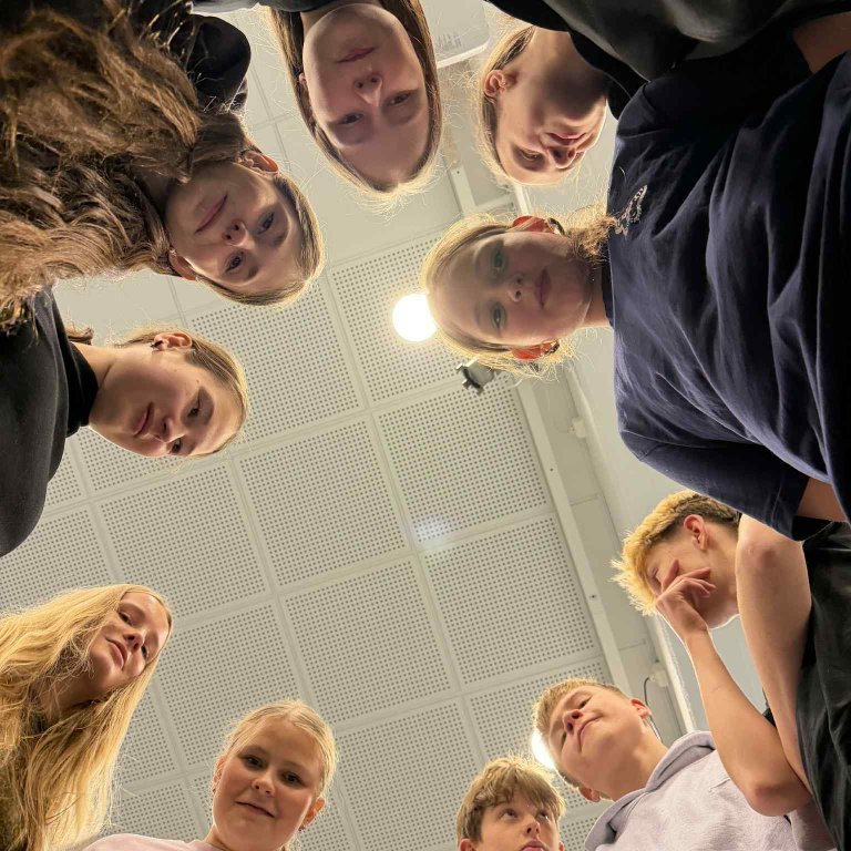 712b7c0d-6687-467f-b4b1-63dcbfaca316