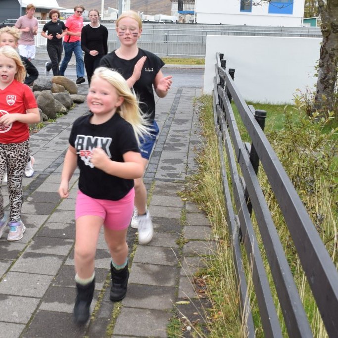 skolahringur-21026-0074
