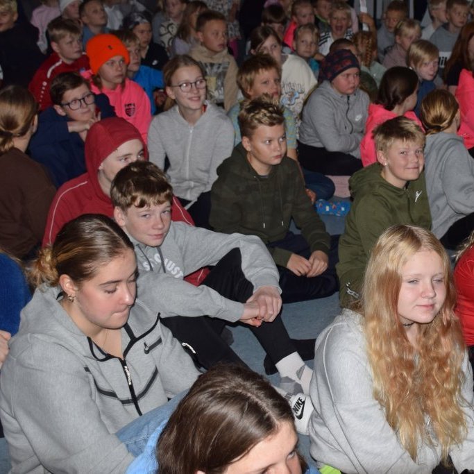songstund-3.10.22m.jpg