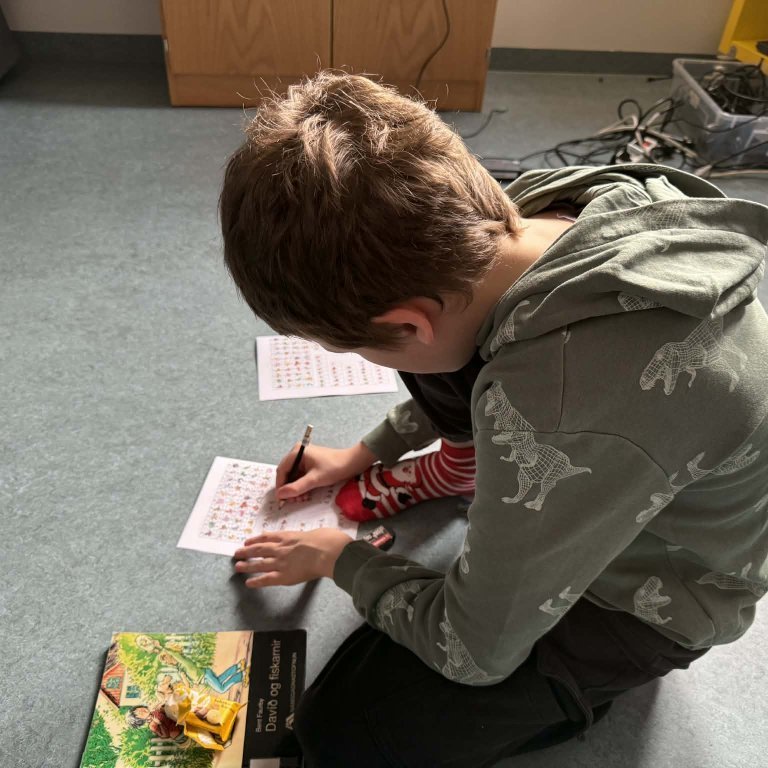 6ed7f48c-e809-4e0c-b566-90a7893d8049