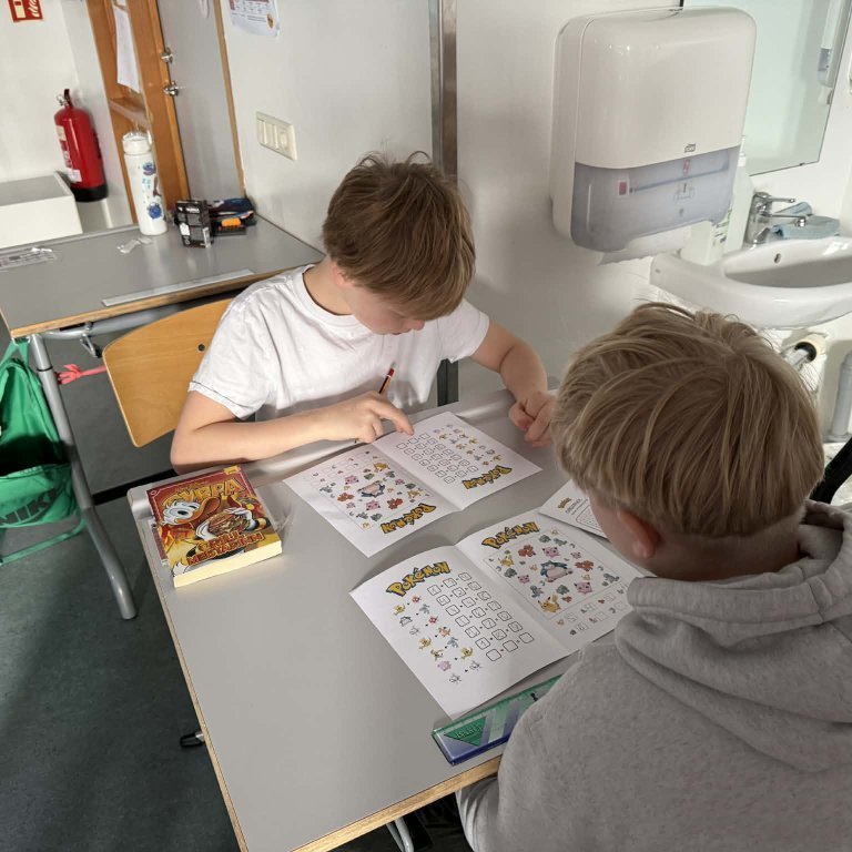 8f2cdf35-ecfd-48e7-8464-42e7b9ede789