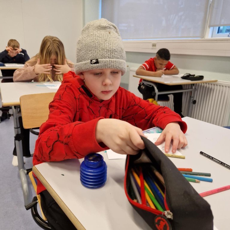 fd71e973-8de5-450a-a6b5-d2b60fc44a7a