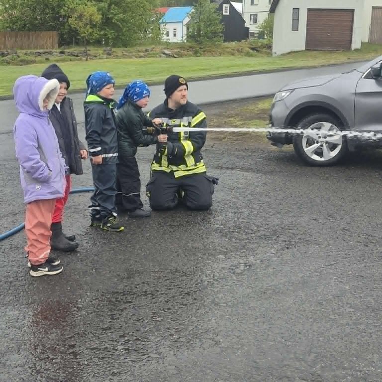 5a75bf2e-93b1-4f73-99b5-3cc83de45137