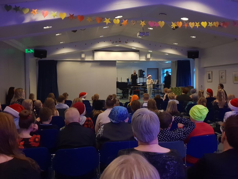 Litlu jól og þemadagar