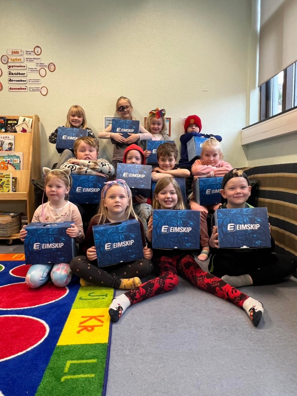 1. bekkingar fá góða gjöf