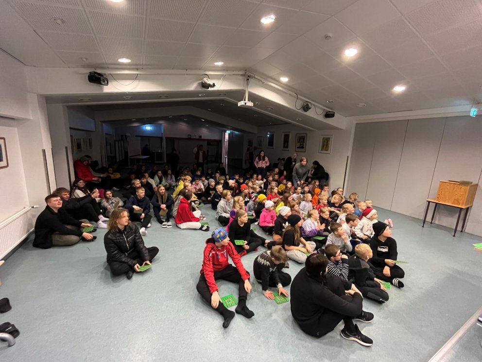 Þemadagar í Eskifjarðarskóla og jóladagskrá þriðjudaginn 20.desember.