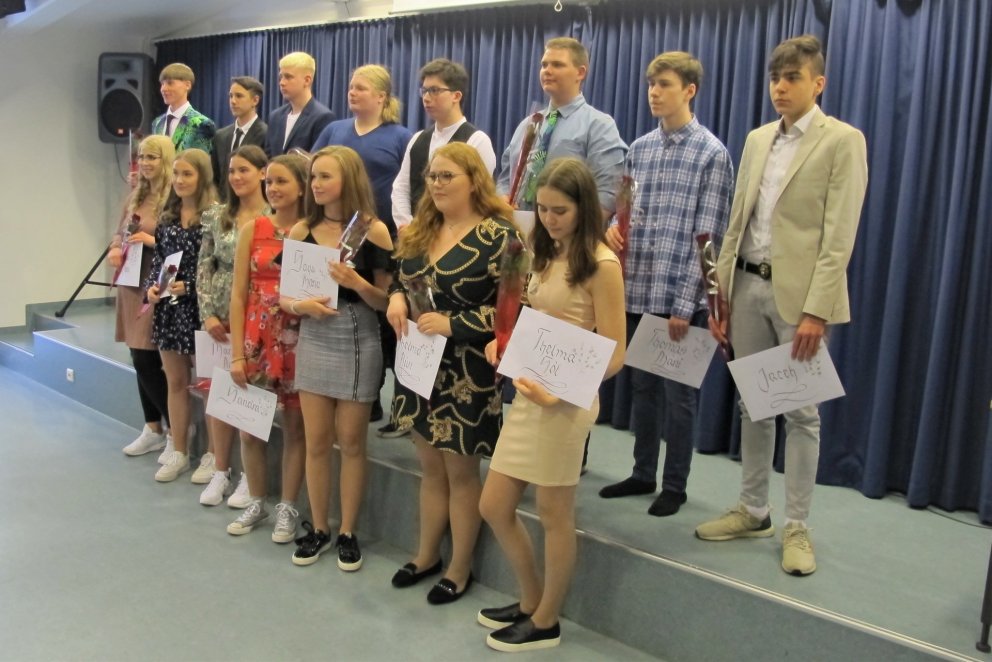 Glæsilegur hópur 10. bekkinganna okkar