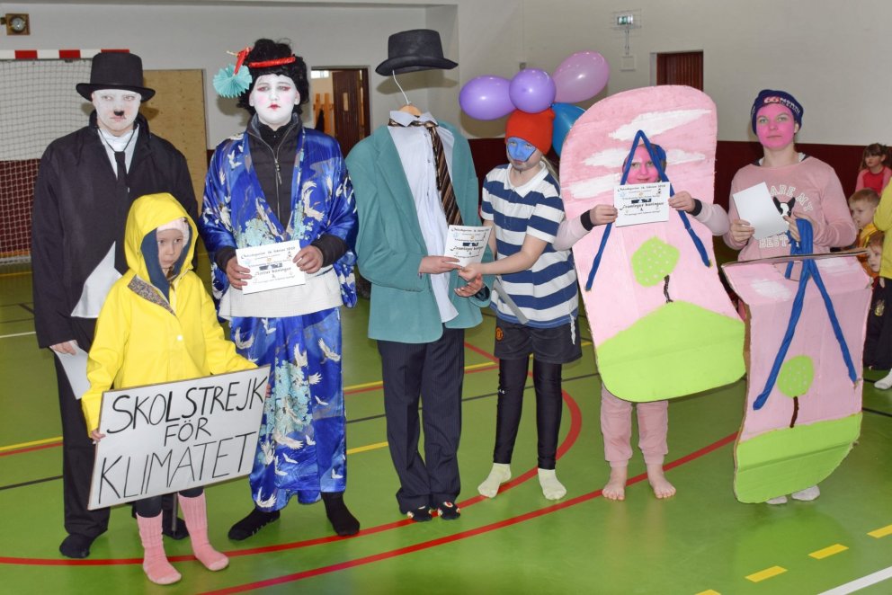 Frumlegir og flottir búningar