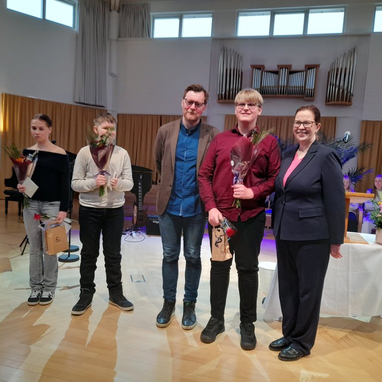 Stóra upplestrarkeppnina – Lokahátíð