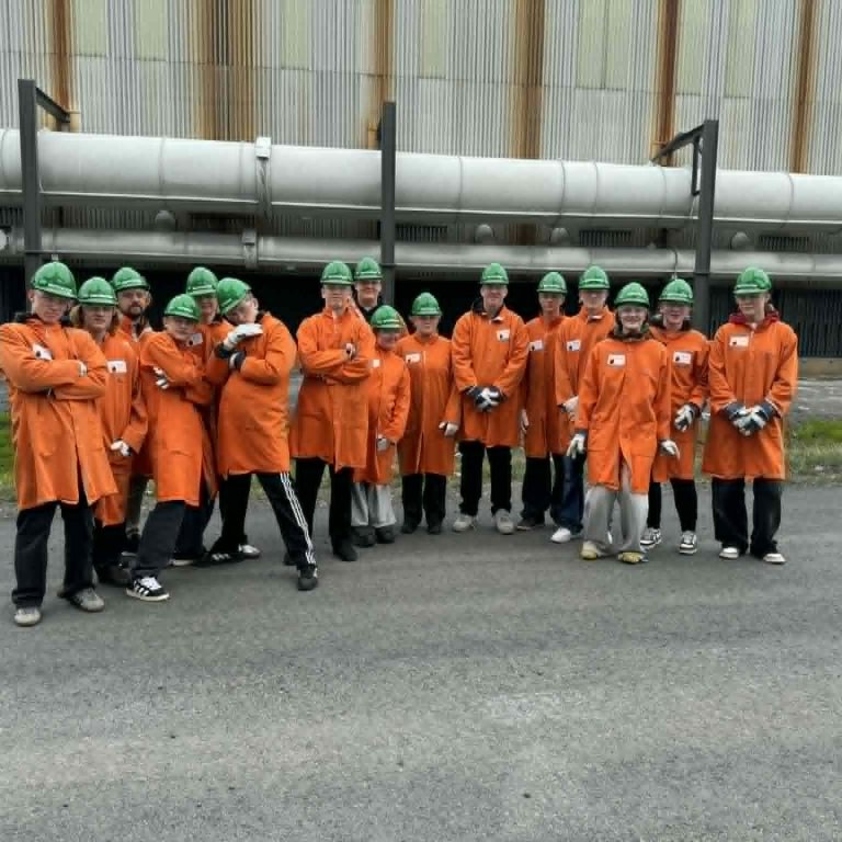 10. bekkur heimsótti Alcoa Fjarðaál