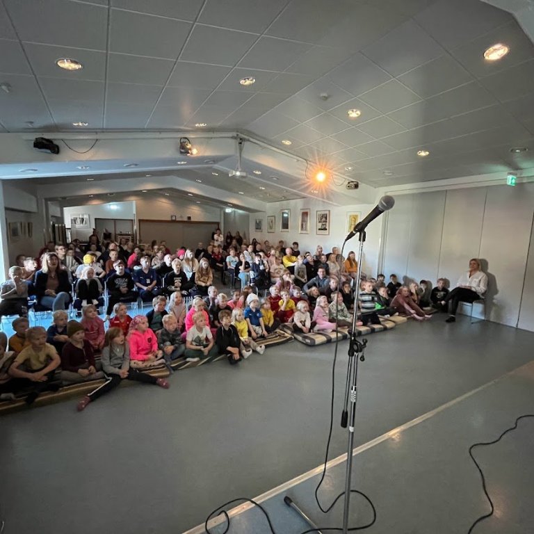 Gunni og Felix í Eskifjarðarskóla 13.október