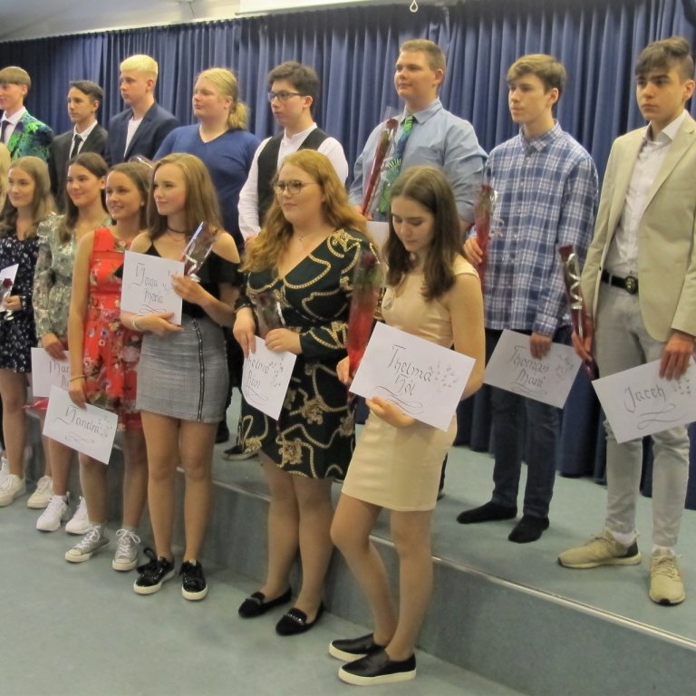 Glæsilegur hópur 10. bekkinganna okkar